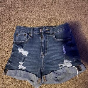 Aeropostale women’s high rise curvy mid ripped jeans shorts